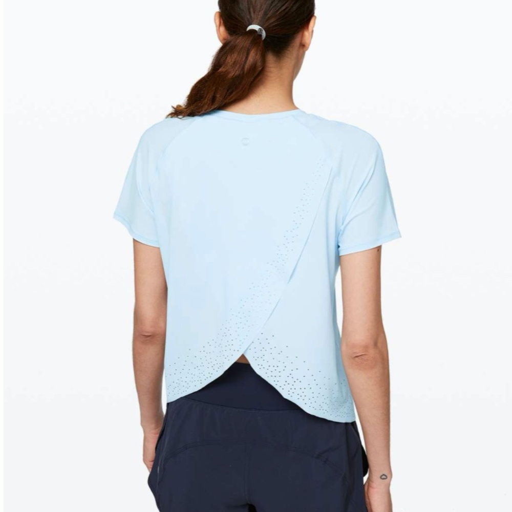 Lululemon Quick Pace Short Sleeve Breezy BRAND NEW